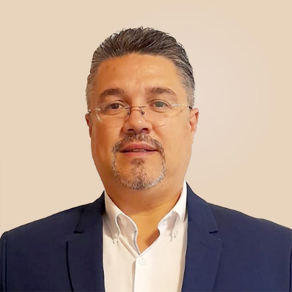 Image for the article named Adrian Dumitriu