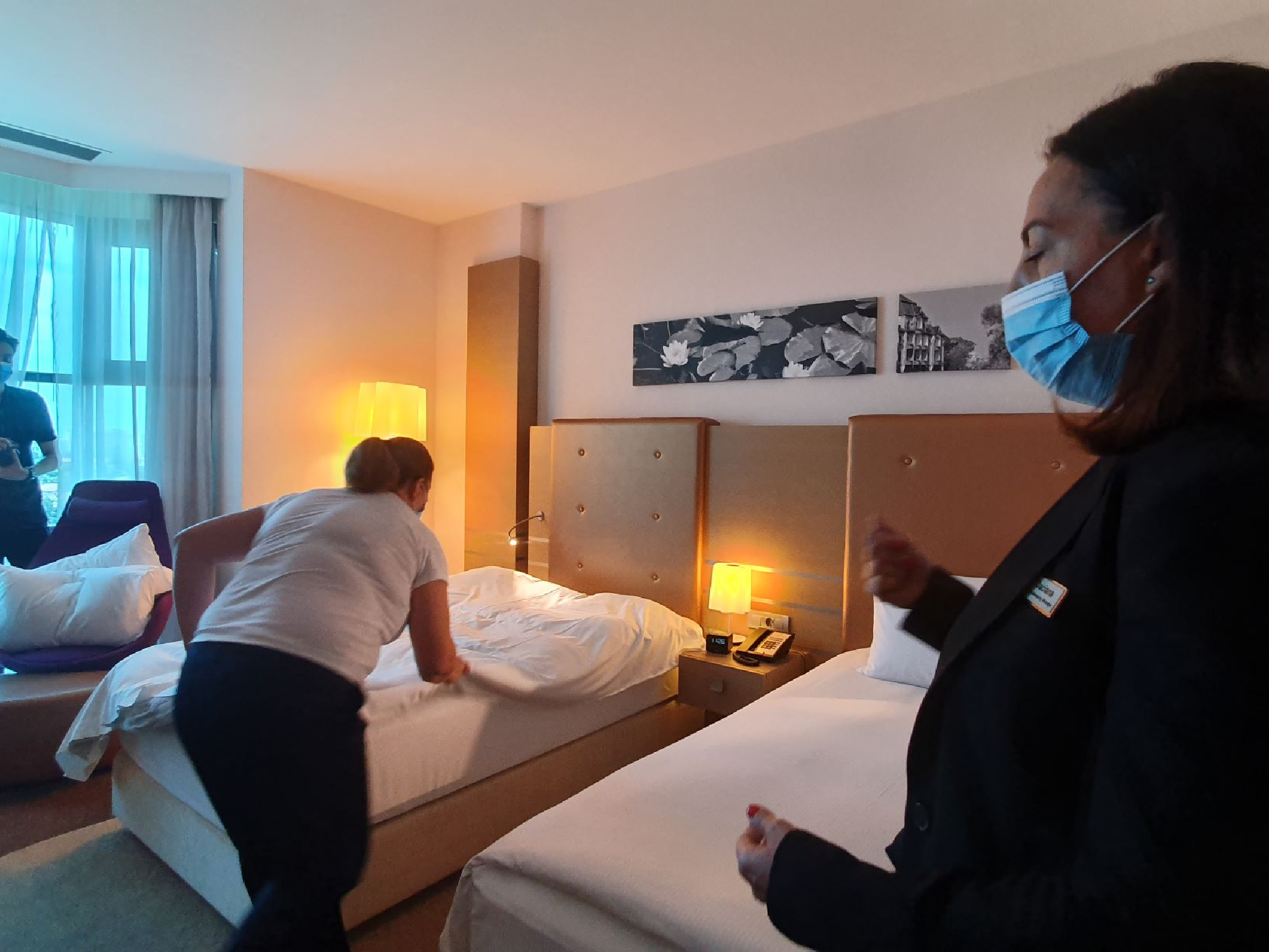 image of article Oradea City Hall in partnership with the educational group winsedswiss announces opening of ohma by winsedswiss, the first school in Romania to organise courses under the VET by EHL license