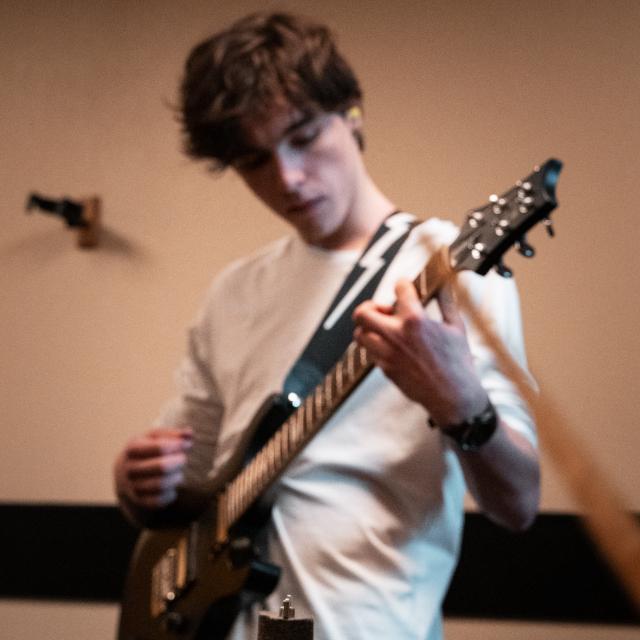 no description of image found.